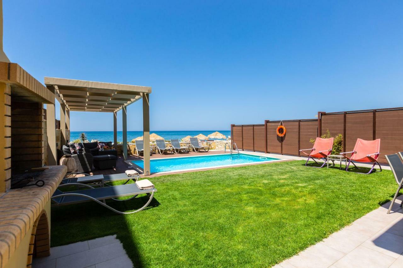 Espera Luxury Beach Front Residence With Pool & Bbq, By Thinkvilla 罗希姆诺 外观 照片